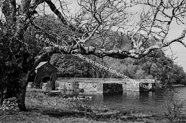 ROCKINGHAM HOUSE   THE HARBOUR